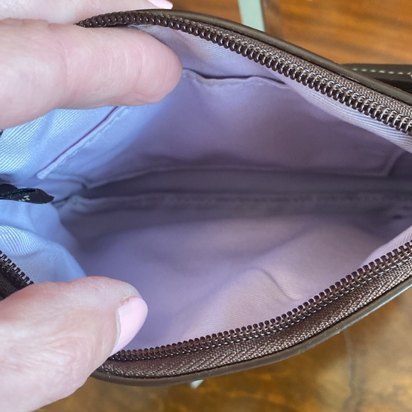 VGUC. Coach brown leather wristlet. - Picture 10 of 10